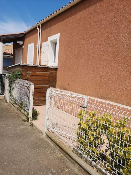Maison 100M De La Plage Avec Parking Securise Plus Fibre Optique Internet Valras-Plage Exteriör bild